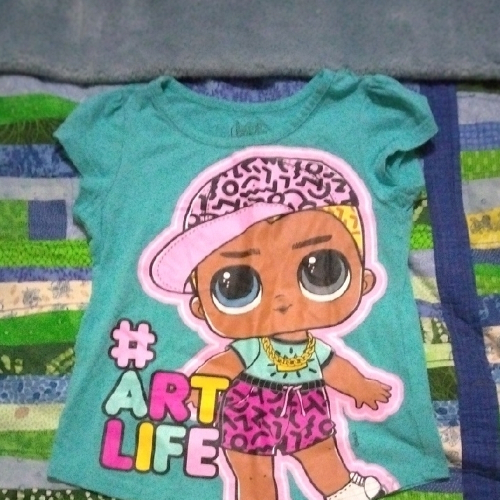 L.O.L. Surprise! Teal Art Life Short Sleeve Tee